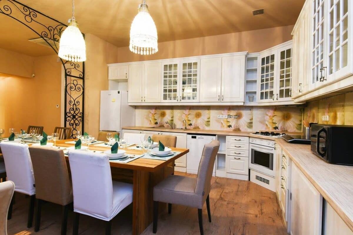 Very Central Very Spacious New Home Budapest Exteriör bild