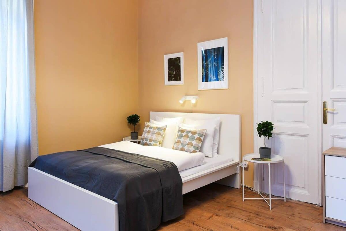 Very Central Very Spacious New Home Budapest Exteriör bild