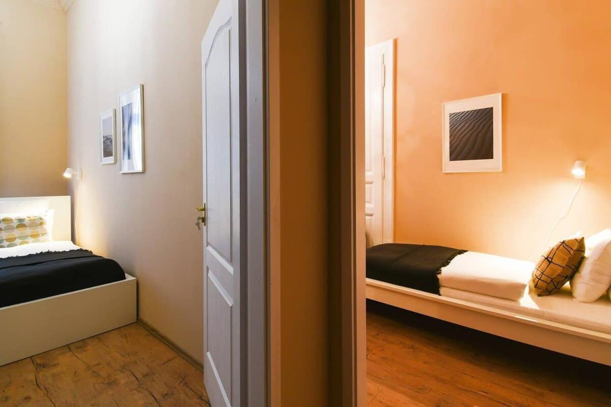 Very Central Very Spacious New Home Budapest Exteriör bild