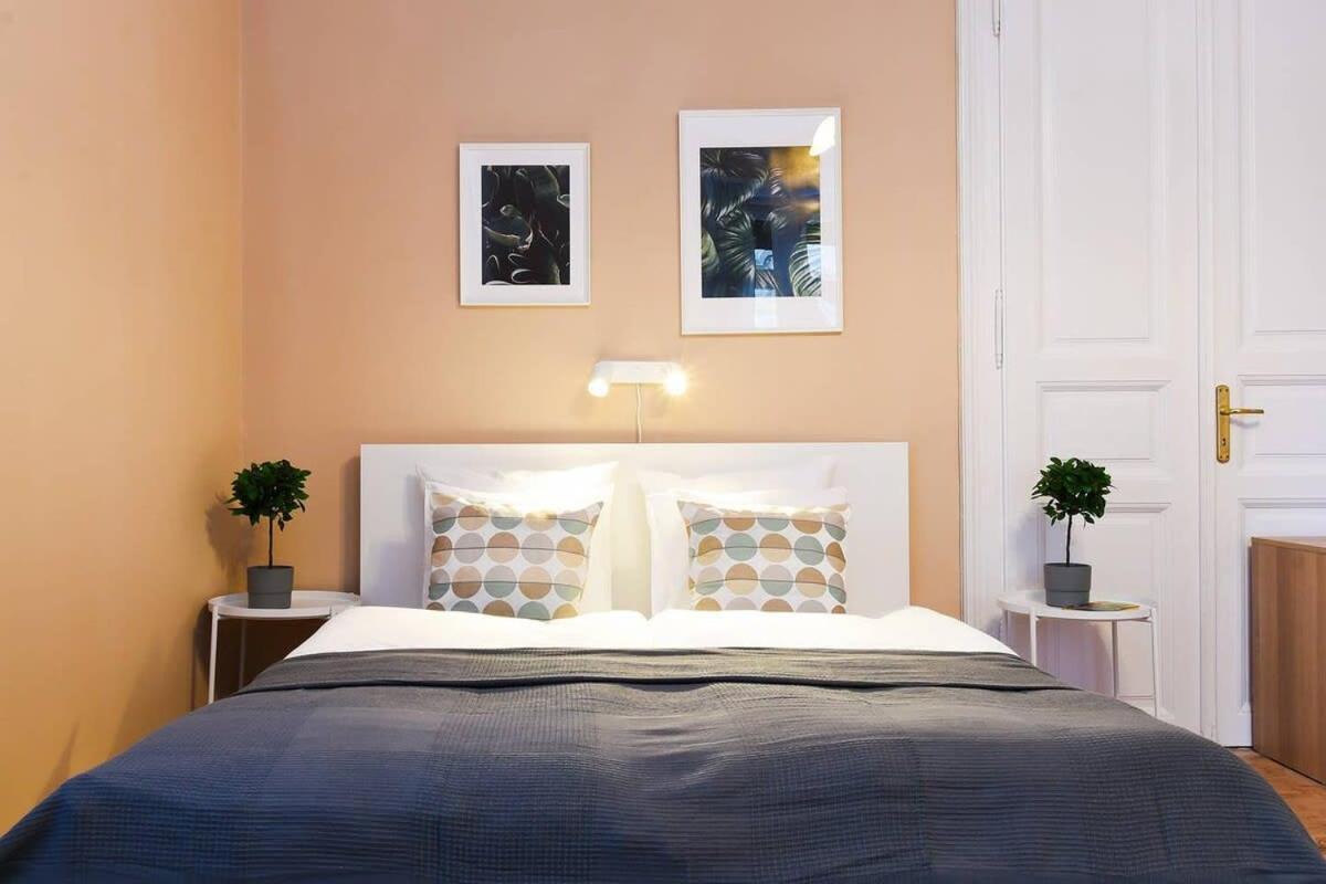 Very Central Very Spacious New Home Budapest Exteriör bild